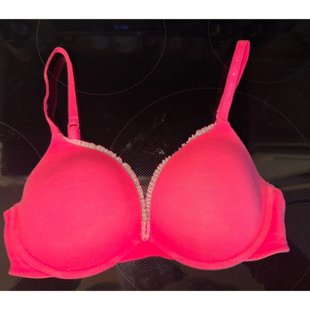 Victoria's Secret Push-Up Bra‎ 34D Hot Pink Padded Underwire Clasp Back
